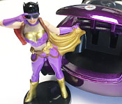 Jada Toys 1957 Chevy Corvette Batgirl figure