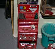 Tool box from Fujimi Garage kit with kit-supplied and scratchbuilt items