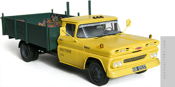 Chevrolet truck driven by Sean Connery in From Russia with Love