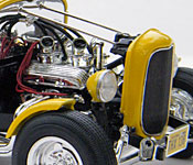 American Graffiti '32 Ford engine - right side