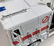 Jada Ghostbusters Optimus Prime cab top detail