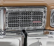 GreenLight Collectibles The Dukes of Hazzard 1975 Dodge Coronet grille detail